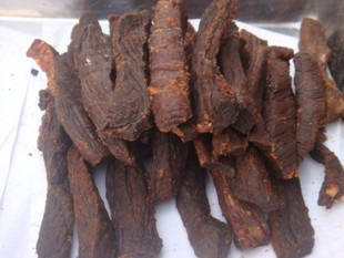 零食 內(nèi)蒙古特產(chǎn) 名冠傻子王牛肉干（原味火烤）散裝 風(fēng)干 7成干