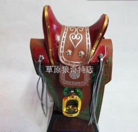 內(nèi)蒙古特產(chǎn)工藝品馬鞍 送禮特色禮品 婚禮用品馬鞍子禮品民族特色