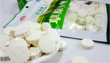 內(nèi)蒙古特產(chǎn) 奶酪 奶片 長虹老藍旗草原貝貝250g名冠牛肉干