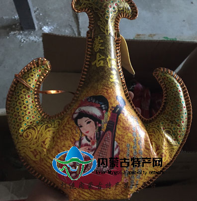 內蒙特產奶酒白酒 彎月型皮囊酒袋 單邊皮囊酒 乳香飄38度