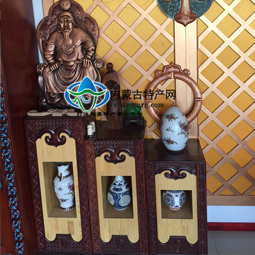 蒙族手工實(shí)木展柜